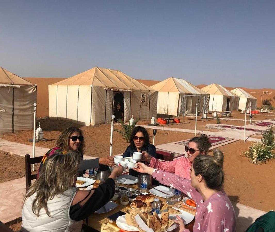 Milky Way Desert Camp Merzouga Eksteriør bilde